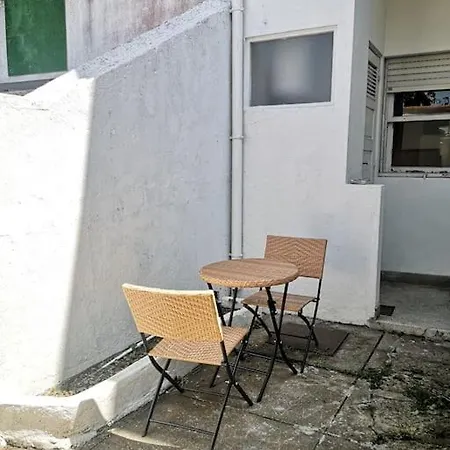 Com Terraco Oporto