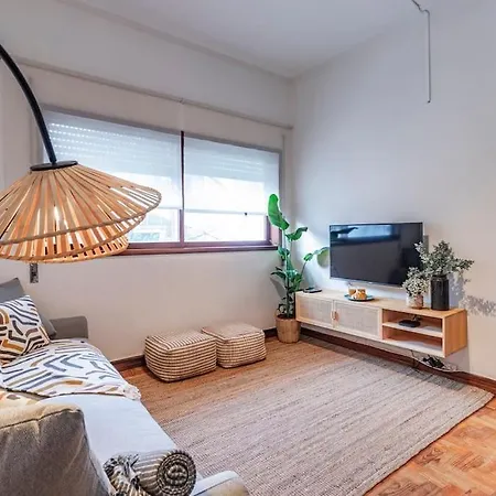 Com Terraco Apartment Porto