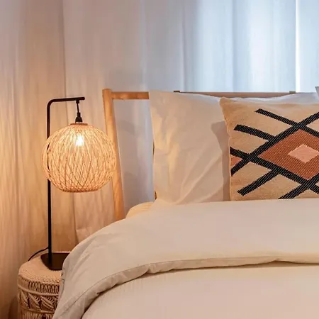 Com Terraco Apartament